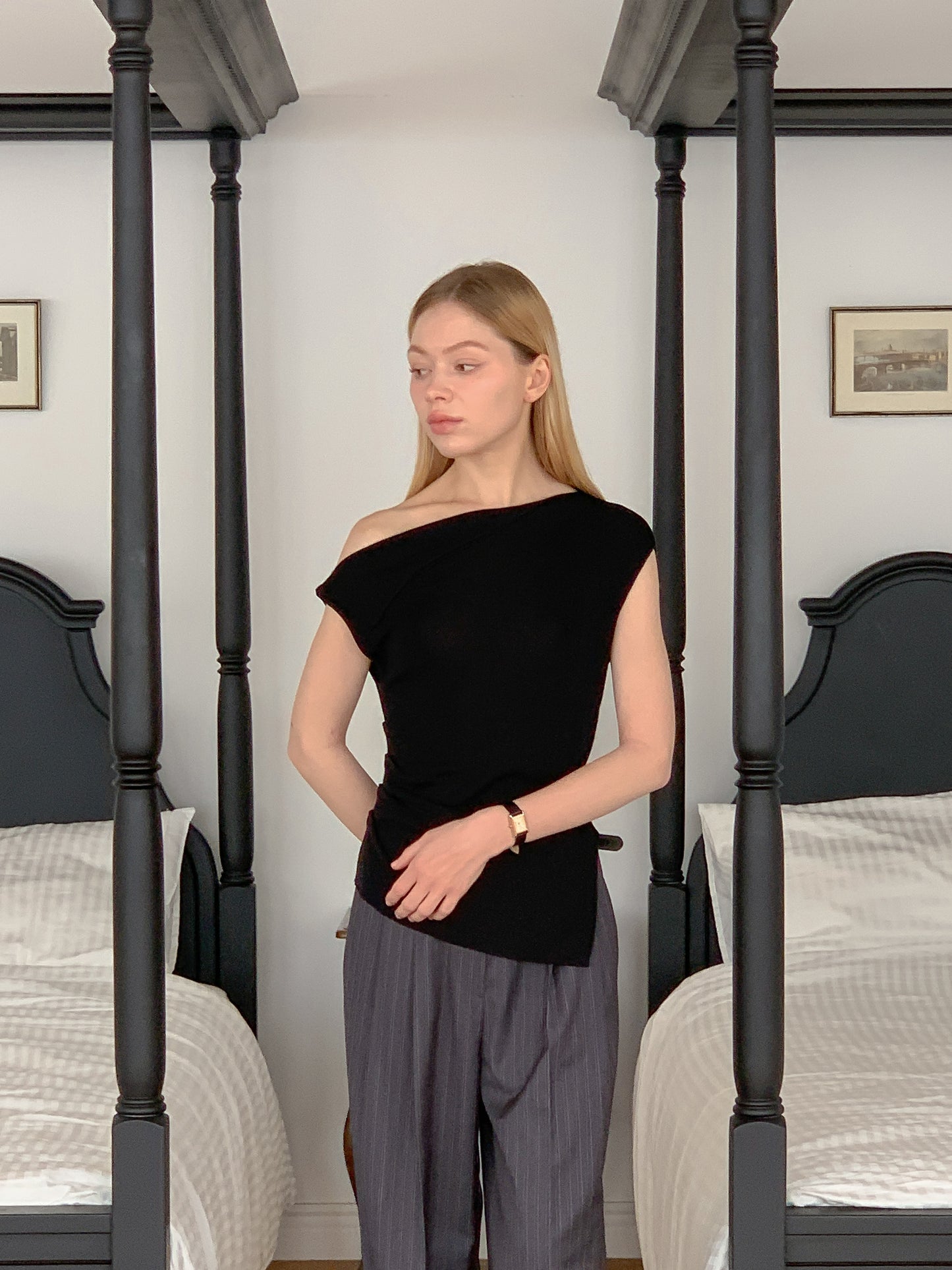 Allegra Asymmetric Top