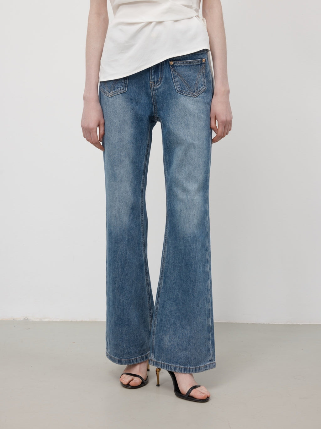 Mila Jeans Pants