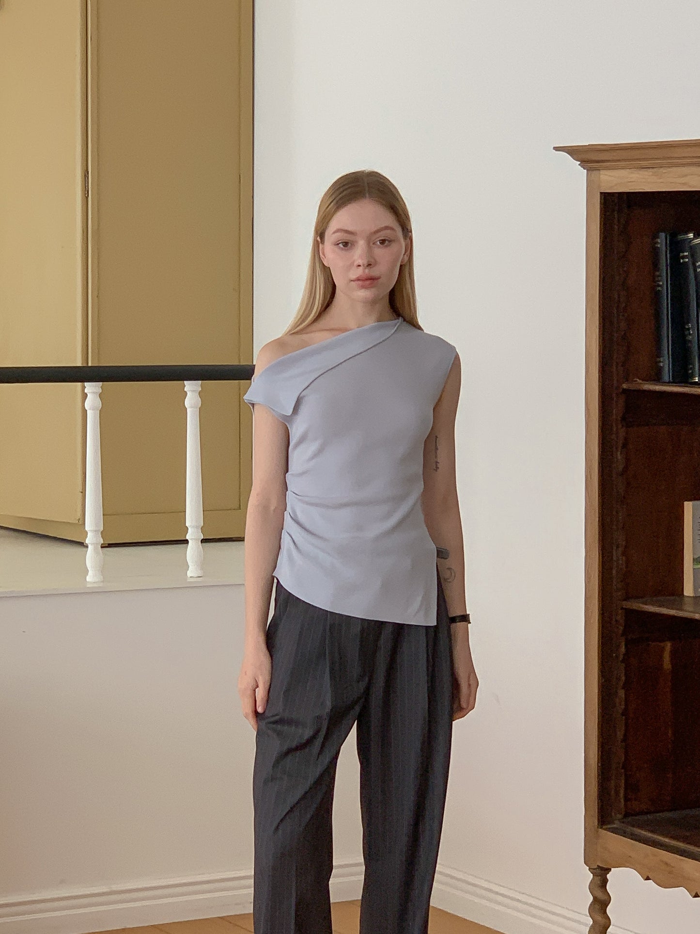 Allegra Asymmetric Top